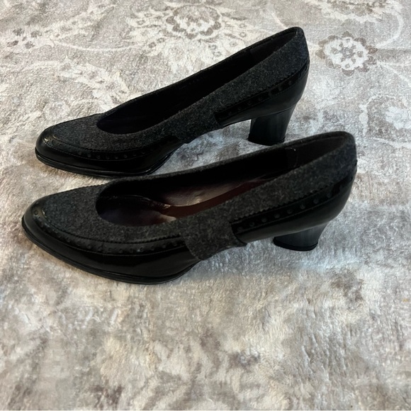 Stuart Weitzman Black Gray Patent Wool Leather Heels size 6.5 - Picture 8 of 10